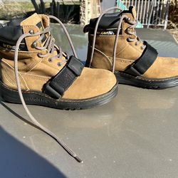 Size 11 Cougar Paw Roofing Boots