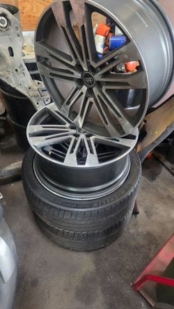 Audi Q5 21in rims