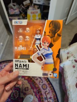 SHFigurarts Nami, One Piece figure