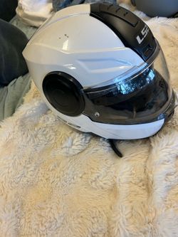 Motorcycle helmet
