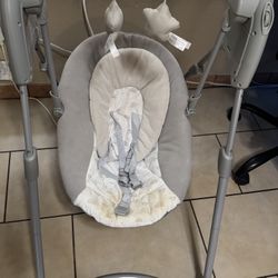 Graco Baby Swing 