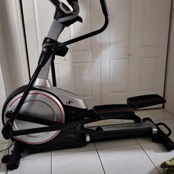 NordicTrack Intensity Stride Power Ramp. Preowned 