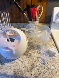 Breast pump