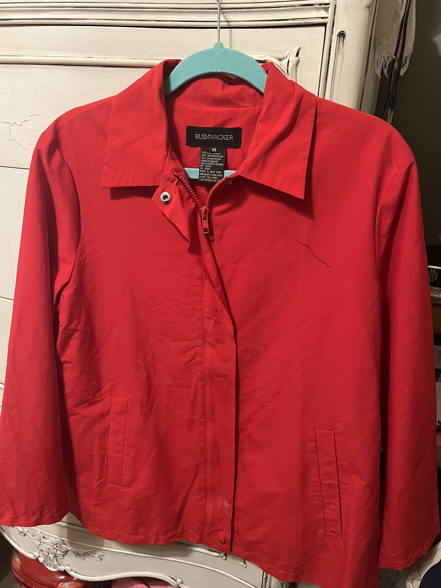 Women’s Bushwacker Windbreaker