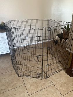 Dog playpen