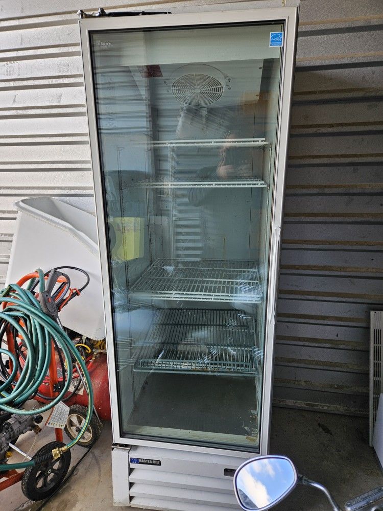Master-Bilt Single Glass Door Commercial Refrigerator BMG-23p