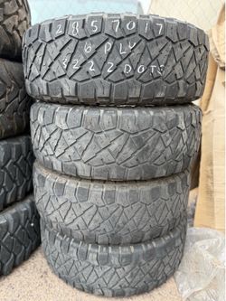 LT285/70/17 Nitto Ridge Grapplers (33’s)