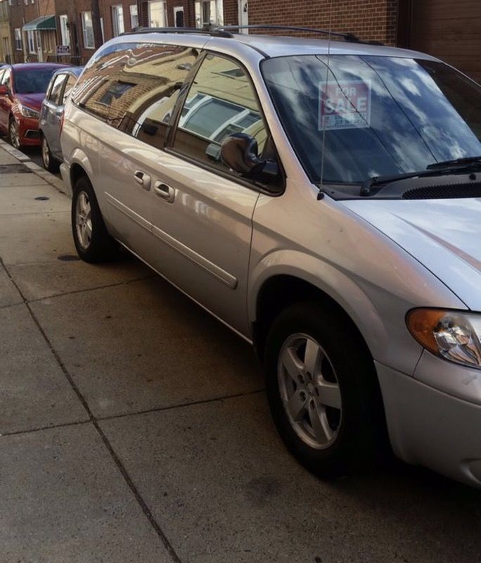 2005 Dodge Grand Caravan