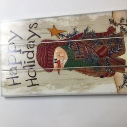 Wooden Happy Holiday Sign