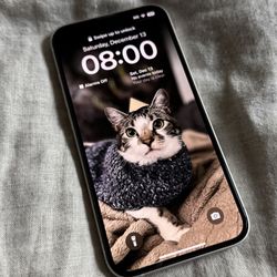 White iPhone 13 128gb - Excellent Condition