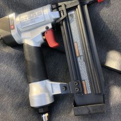 Porter Cable 18g Nailer