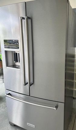 Kitchen aid Refrigerator