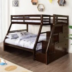 Free     Twin/Full bunk bed