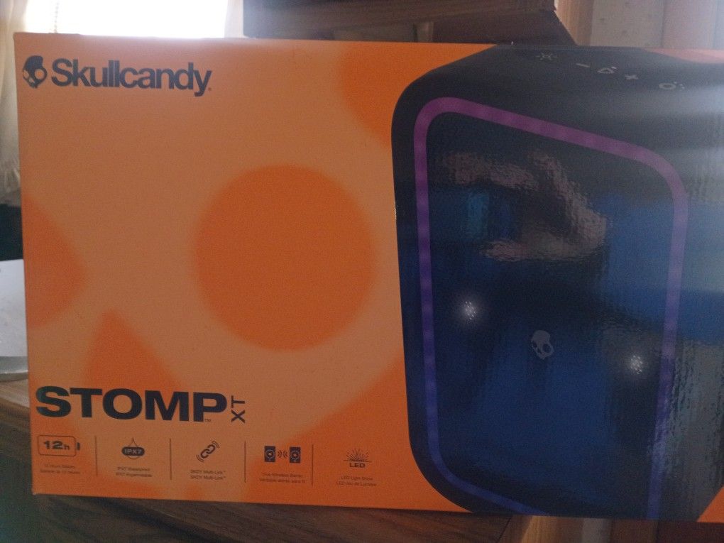 Skullcandy Bluetooth Speaker The Stomp XT 