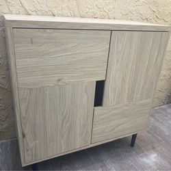 Modern Office Cube Storage s Unit - Local Delivery Available for a Fee - See My Other Items 😀