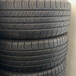 Set Of Tires (4) 205-55-16 Goodyear Assurance