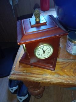 Table top barometer and clock