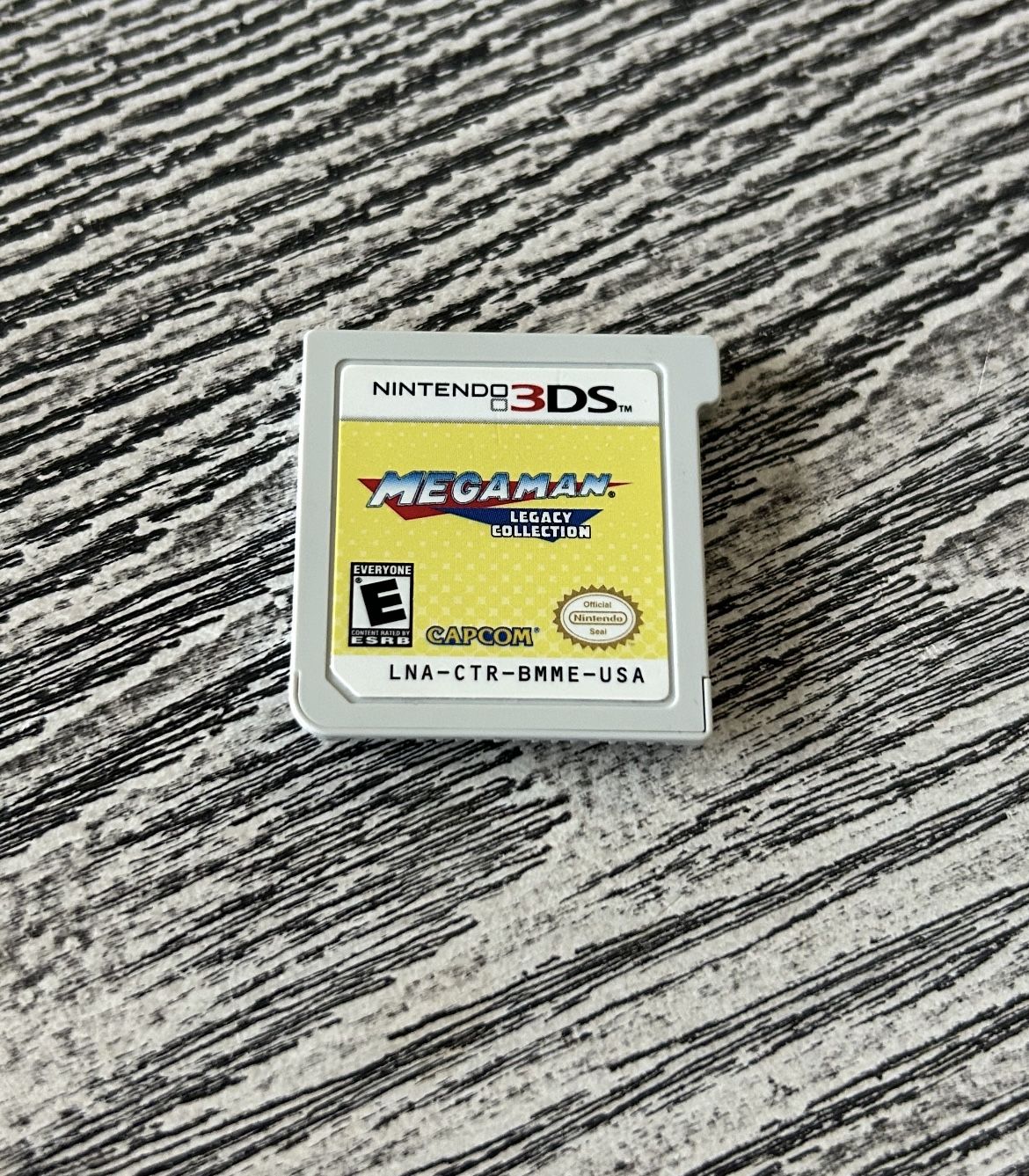 Mega Man Legacy Collection Nintendo 3DS Game. $15