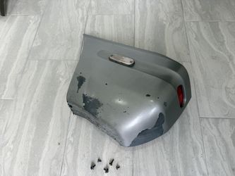 96 97 98 99 00 TOYOTA RAV 4 REAR LEFT DRIVER SIDE BUMPER END CAP