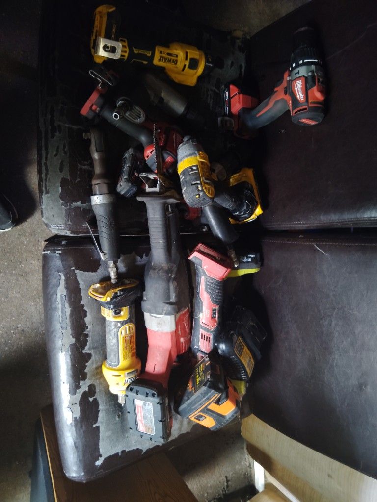 Multiple Varieties Of Power Tools