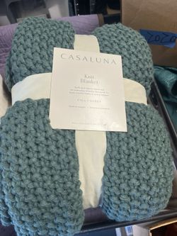 Casa Luna Blanket