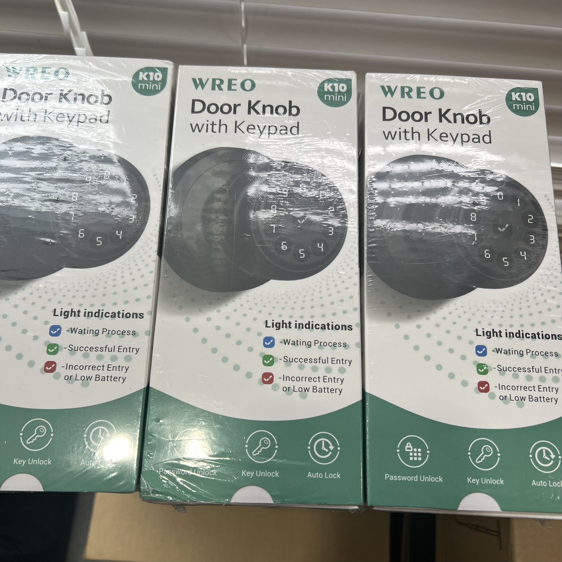 Keypad Smart Door Knob Lock, Keyless Entry Door Lock with Handle - Auto Lock for Front Door - Electrionic Code Door Lock for Bedrooms, Home Office, Ga