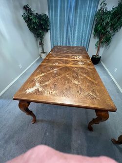 Thomasville Queen Anne Dining Table