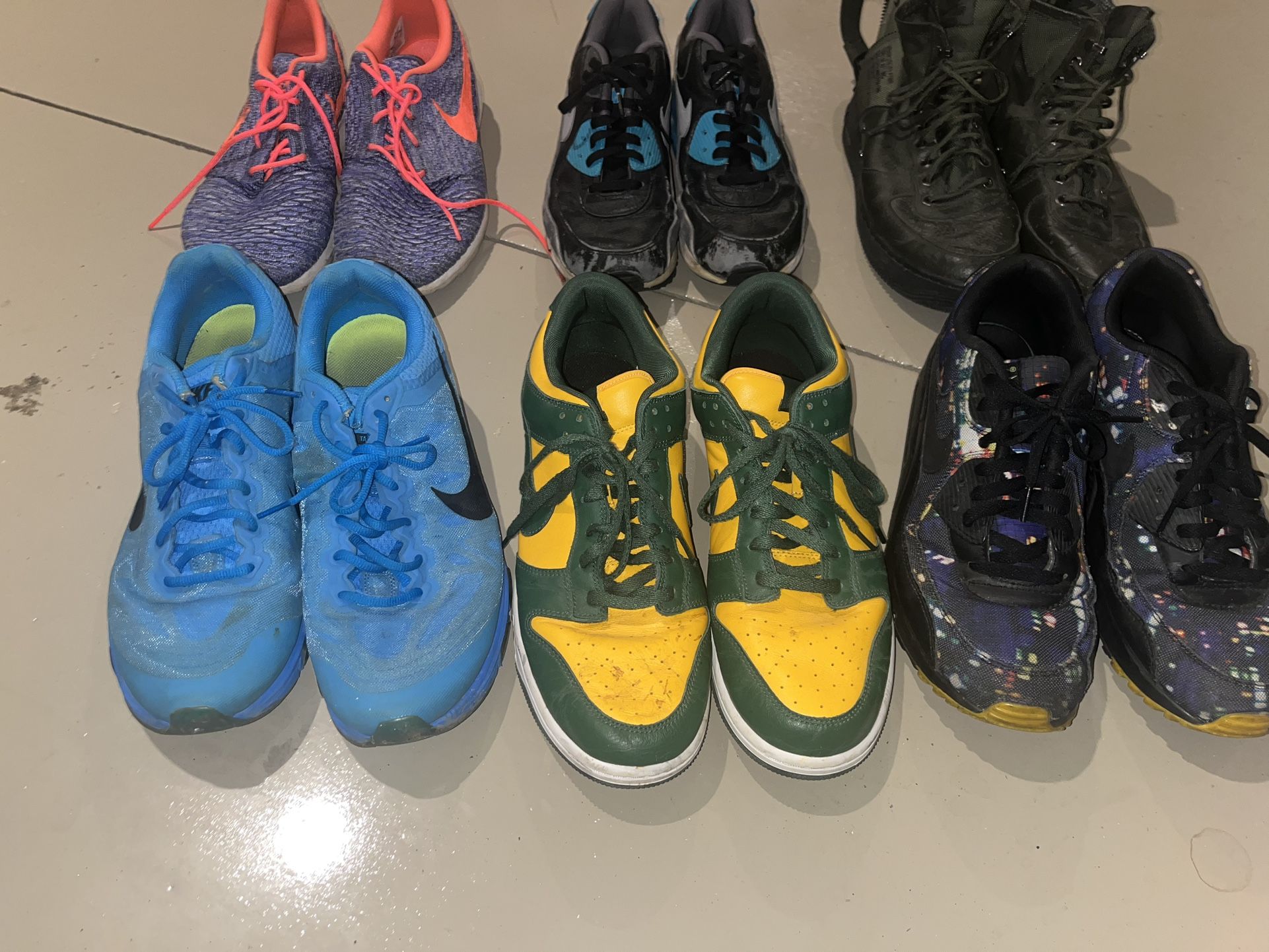 6 pairs Nikes- size 13