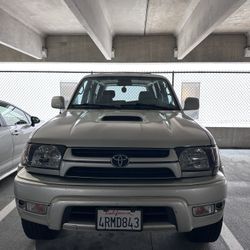 🚙 2001 Toyota 4Runner SR5 – Clean Title – CA Owned (No Rust!)