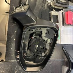 2020-2022 Toyota Highlander Right Hand Mirror