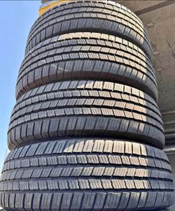 🎃 245 70 17 Michelin Tires Con 80% de Vida Las 4