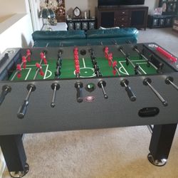 FOOSBALL TABLEI
