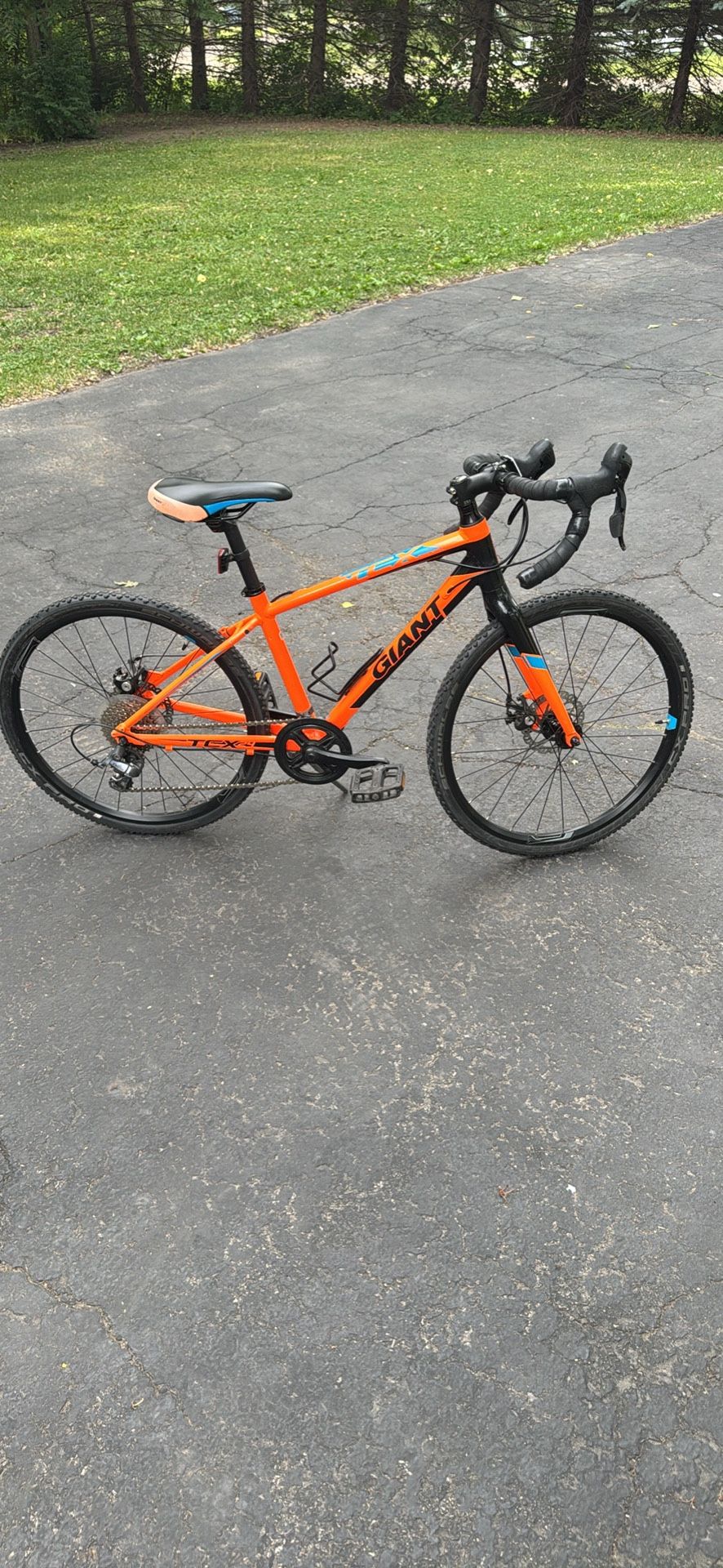 Giant TCX 24