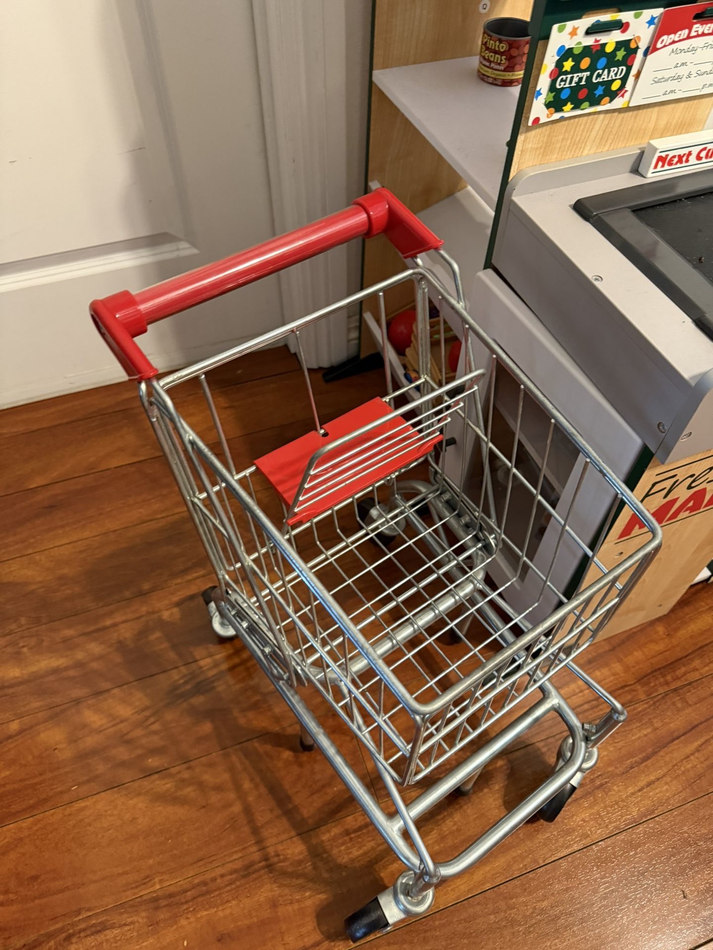 Melissa And Doug Store Set with all Accessories Shown