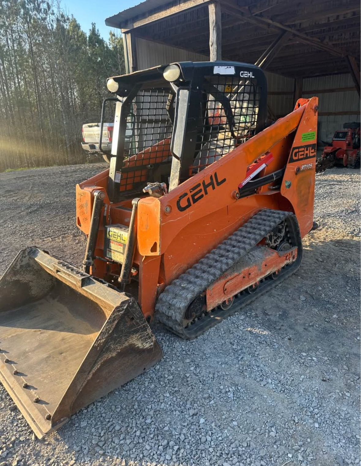 GEHL R105 Skid Steer