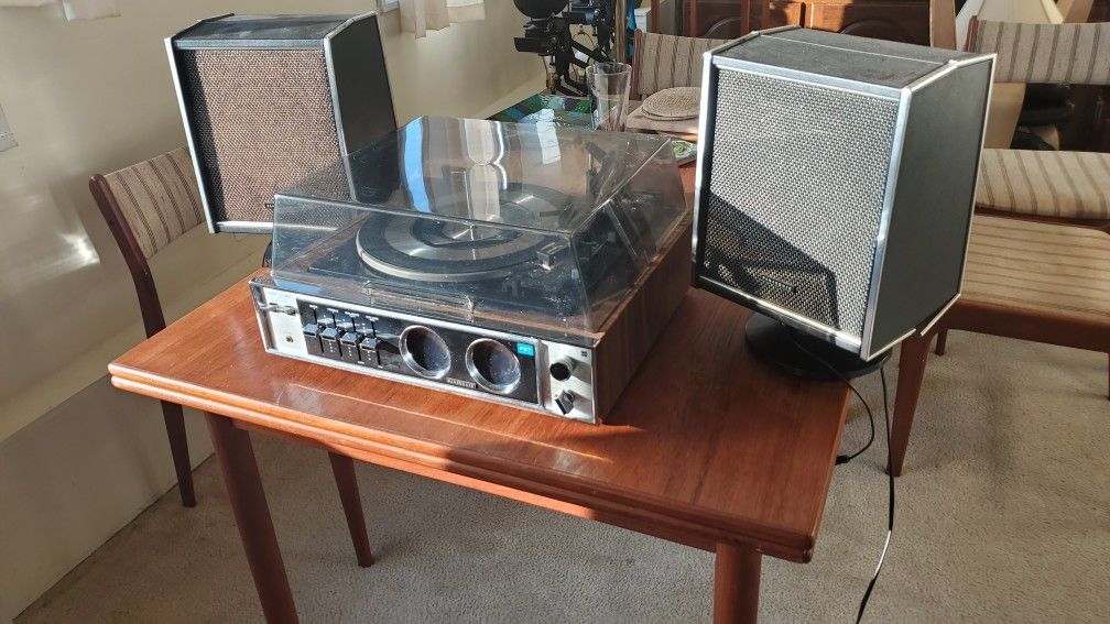 Vintage Panasonic sd-85 music center record player turntable