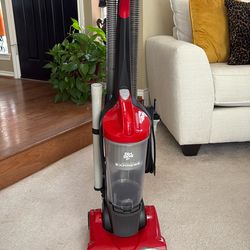 Dirt Devil Vacuum