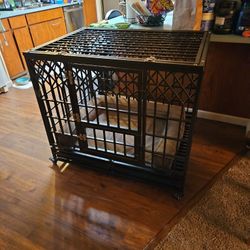 Heavy Duty Dog Kennel 41x30x34 On Casters 