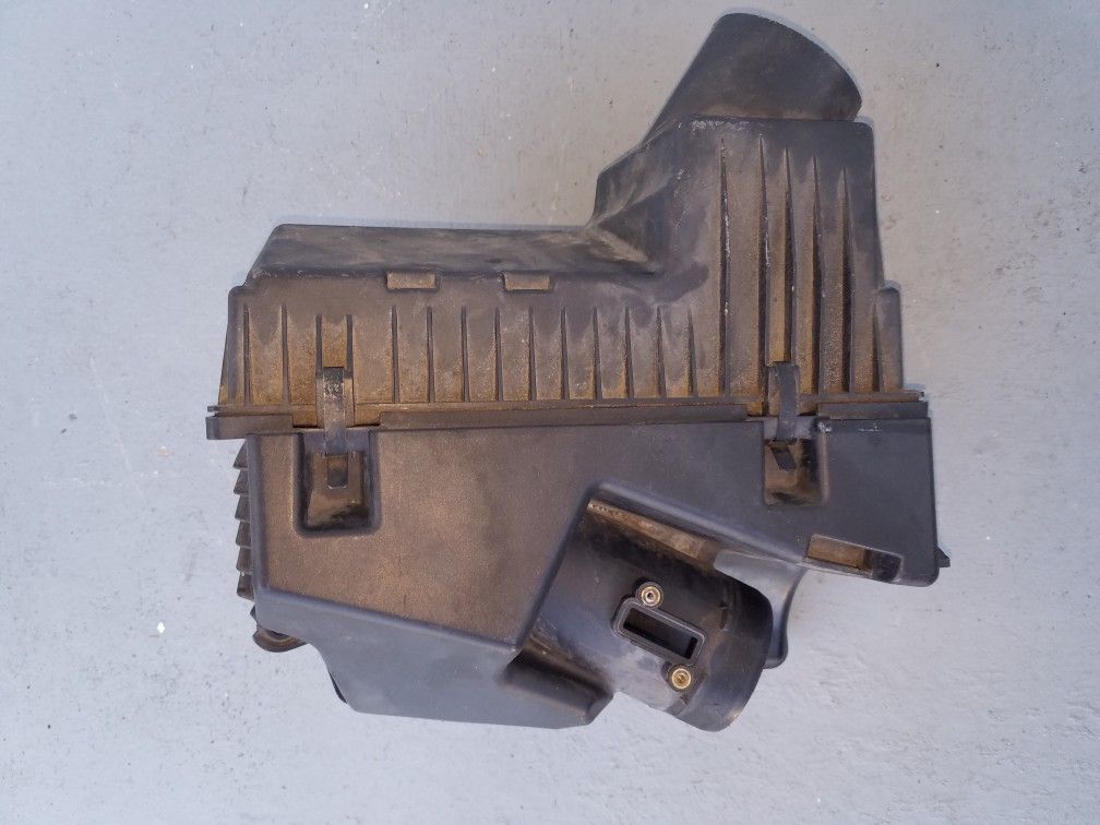 Nissan Altima OEM Air Cleaner & Air Duct,Cheap Price!!!