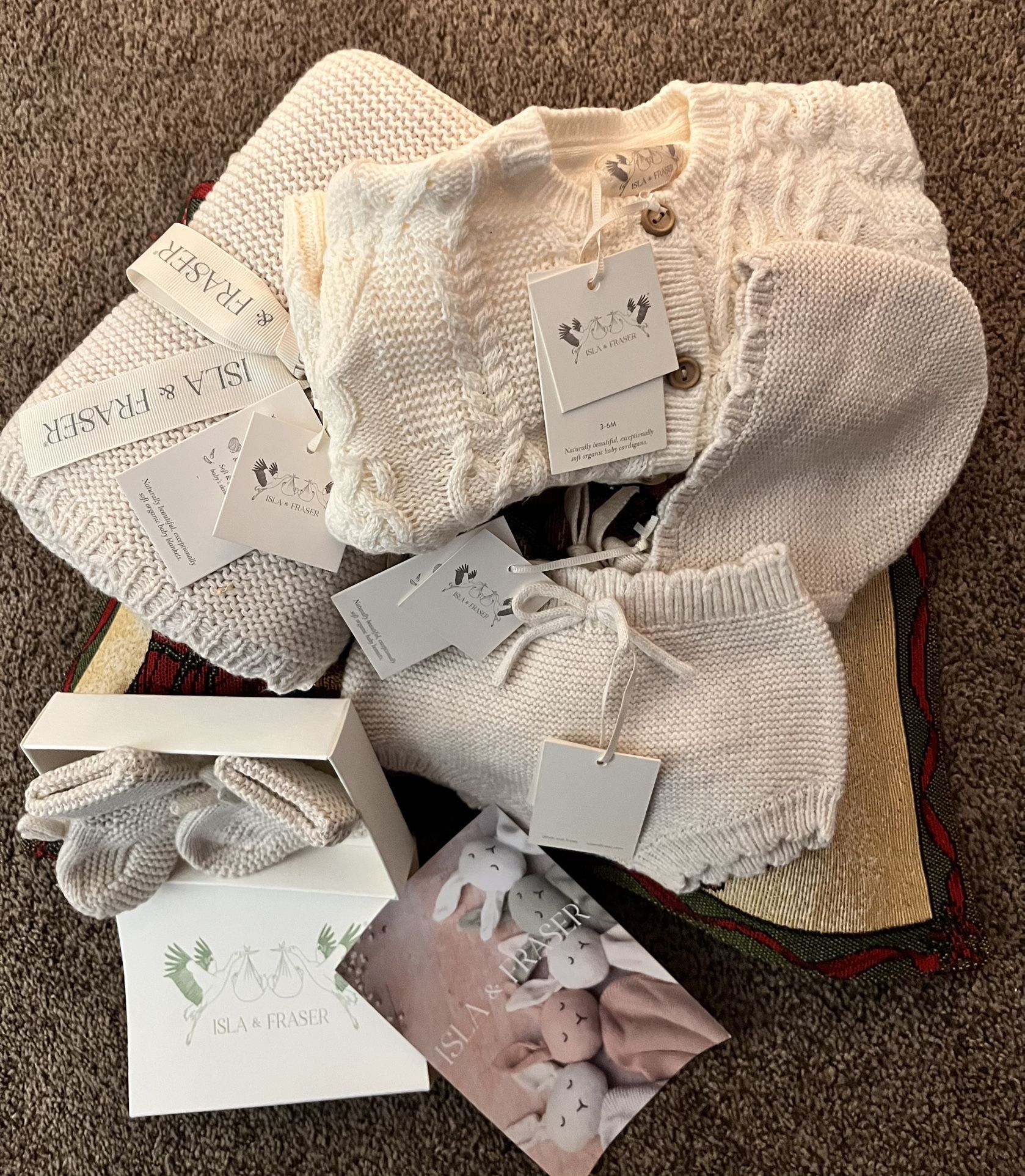 ISLA & FRASER Baby Blanket, Cardigan, Booties, Bonnet & Bloomers 0-3 Months New