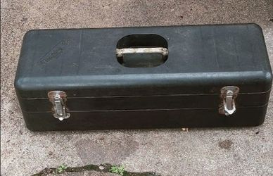 Fishing Pal Tackle Box Made In 1950.Very Rare $35