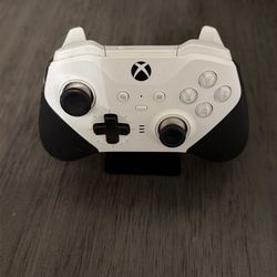 Xbox Elite  2 Controller (Normal Wear)