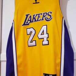 KOBE BRYANT JERSEY...NEW WITH TAGS.