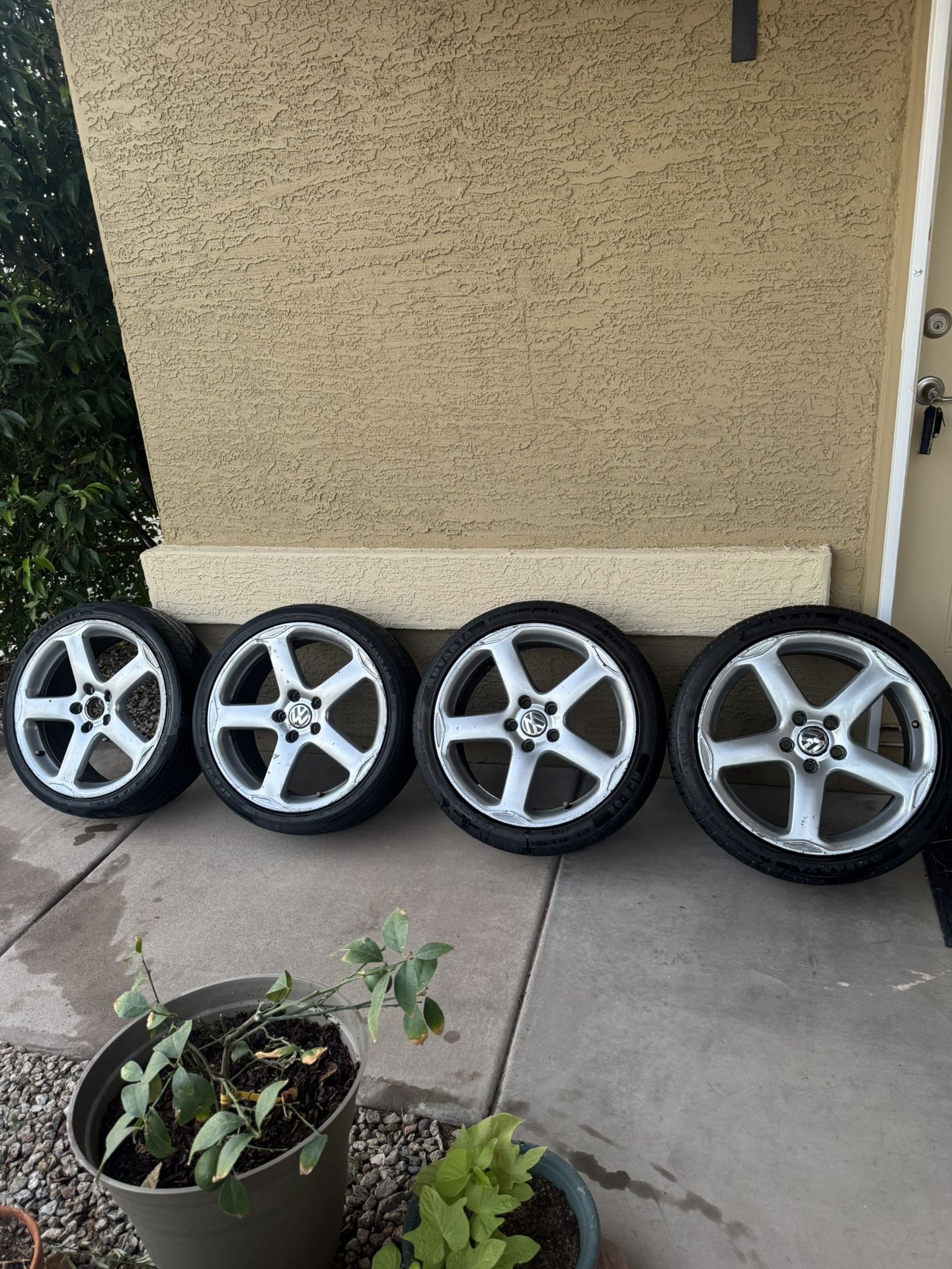 Jetta Mk5 Wheels And Tire 5x112