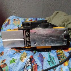 DEWALT D26676 3-1/4 inch Portable Corded Hand Planer.