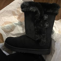 Fur-Lined Black Suede Button-Up Winter Boots ( Brand New)