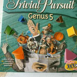 Trivial Pursuit Genius 5