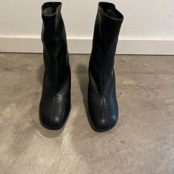 Top Shop Black Leather booties 