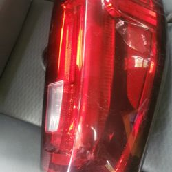 GMC SIERRA  TAILLIGHTS 