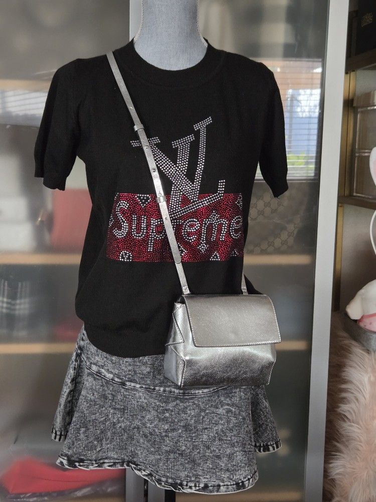 FRENCH CONNECTION
Mina Nina Silver Crossbody Bag